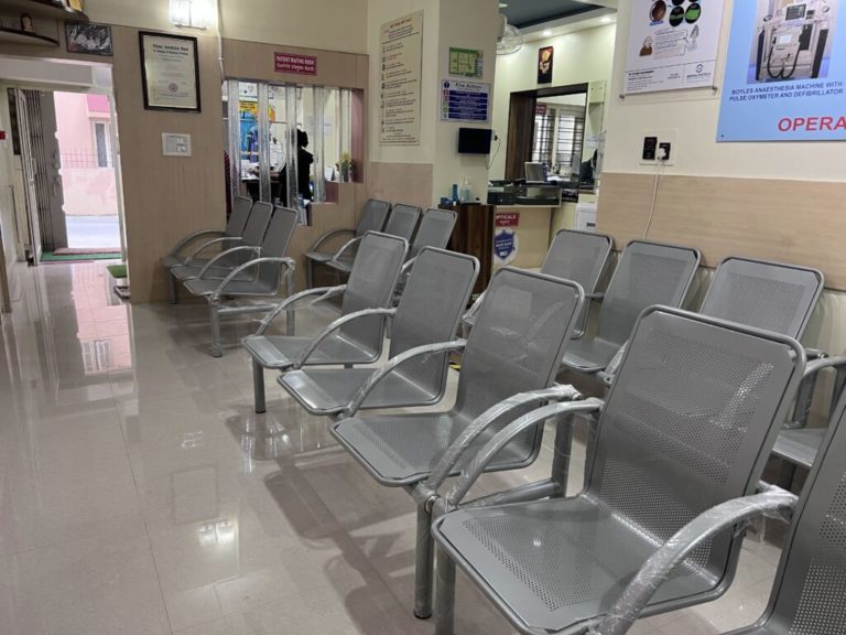 Pradnya nethralaya Patient waiting area